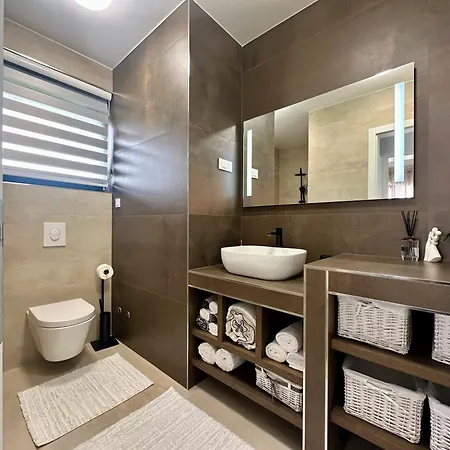 Rica Villa *